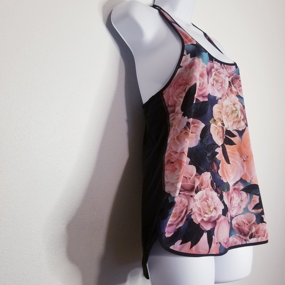 Lululemon secret garden racerback top - Picture 5 of 5